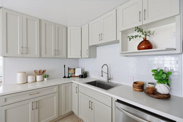 124 Cherry Avenue, South San Francisco, CA 94080