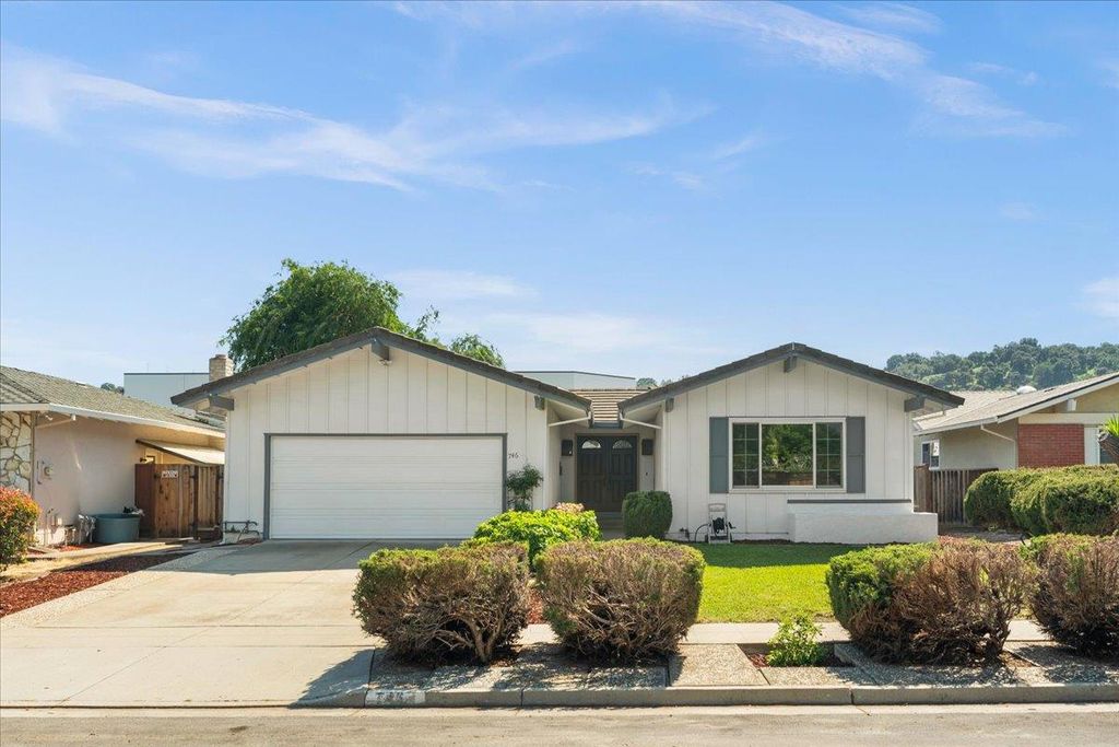 746 Almeria Drive, San Jose, CA 95123