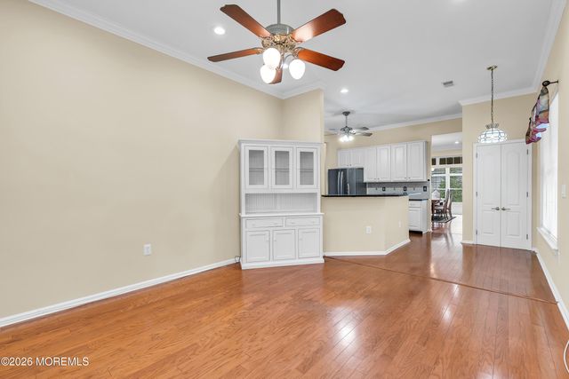 23 Summerwinds Drive, Lakewood, NJ 08701