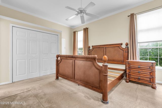 23 Summerwinds Drive, Lakewood, NJ 08701