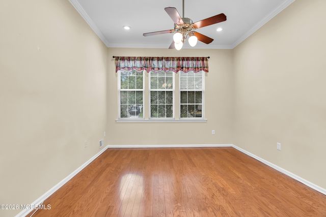 23 Summerwinds Drive, Lakewood, NJ 08701