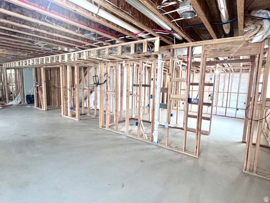 Image 38 of property listing at 992 N 600 E, Morgan, UT 84050