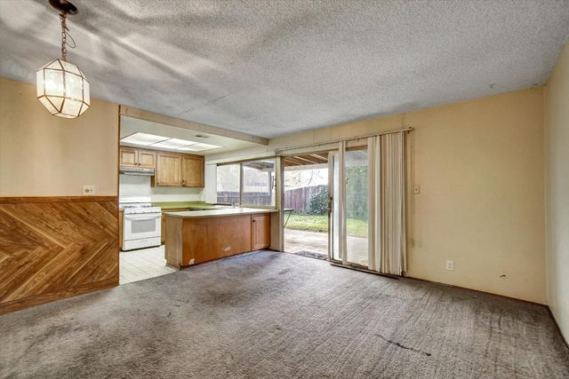 8144 Highwood Way, Orangevale, CA 95662