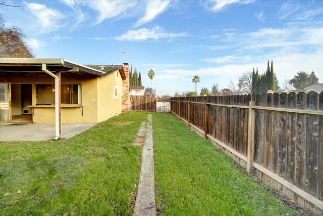 8144 Highwood Way, Orangevale, CA 95662