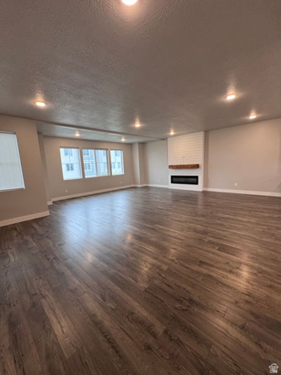 699 E RYEGRASS DR, Eagle Mountain, UT 84005 — photo 4