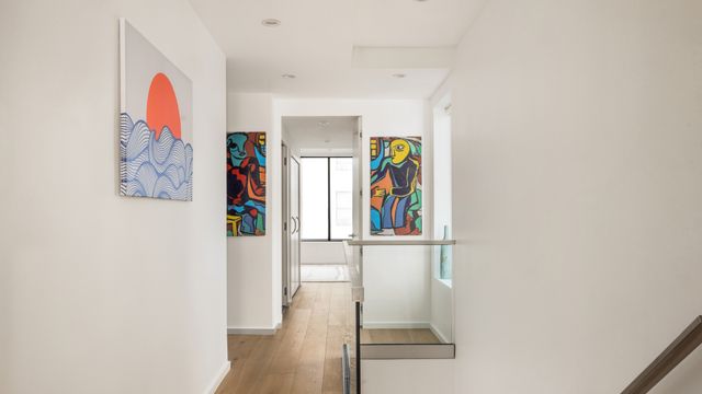 76 W 105TH Street PH, New York City, NY 10025