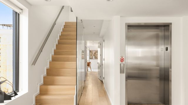 76 W 105TH Street PH, New York City, NY 10025