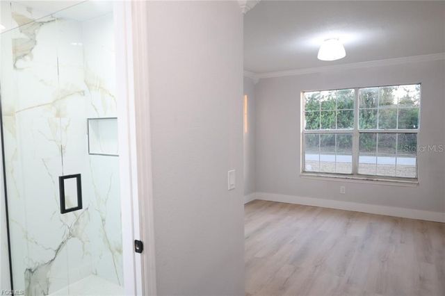 3906 28TH STREET SW, Lehigh Acres, FL 33976