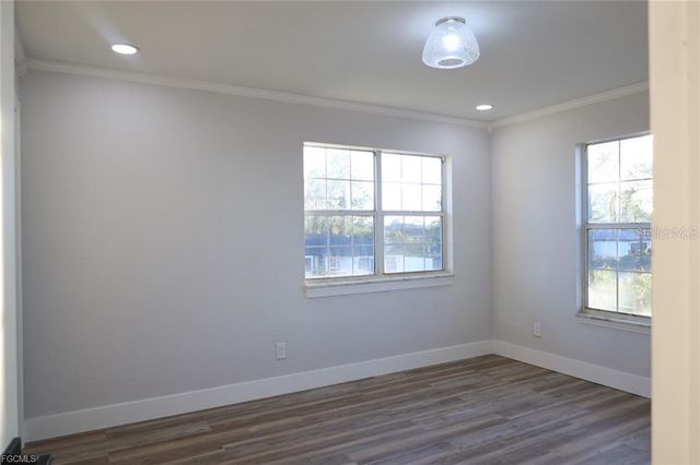 3906 28TH STREET SW, Lehigh Acres, FL 33976