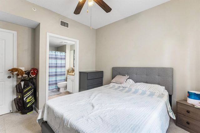 1208 E Myrtlewood Cir Circle E, Palm Beach Gardens, FL 33418