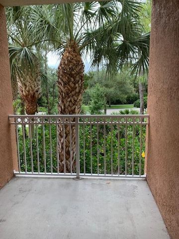 1208 E Myrtlewood Cir Circle E, Palm Beach Gardens, FL 33418