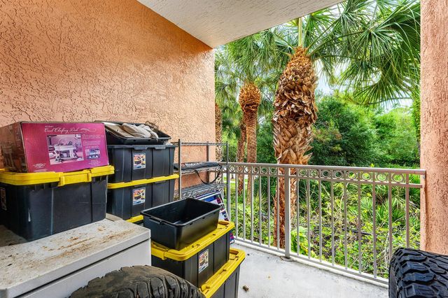 1208 E Myrtlewood Cir Circle E, Palm Beach Gardens, FL 33418