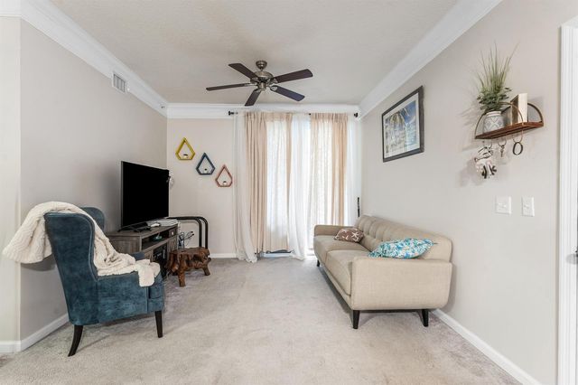 1208 E Myrtlewood Cir Circle E, Palm Beach Gardens, FL 33418