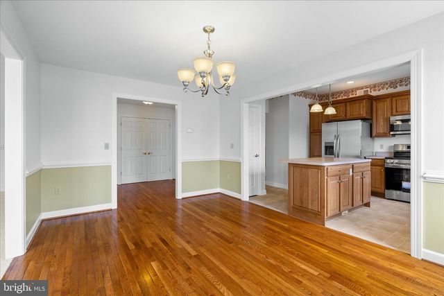 2 DERR LN, Middletown, MD 21769