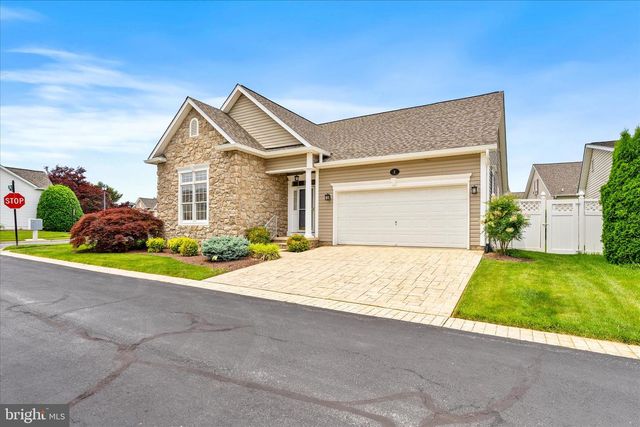 2 DERR LN, Middletown, MD 21769