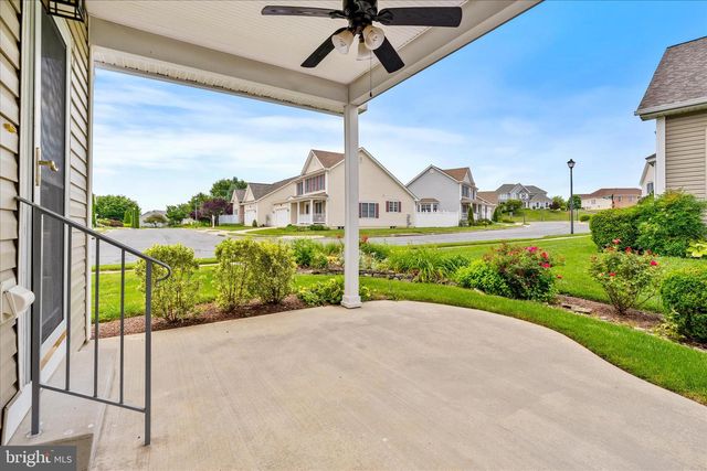 2 DERR LN, Middletown, MD 21769
