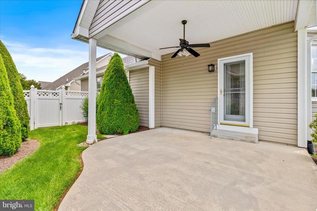 2 DERR LN, Middletown, MD 21769