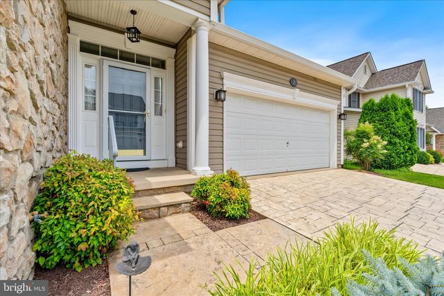 2 DERR LN, Middletown, MD 21769