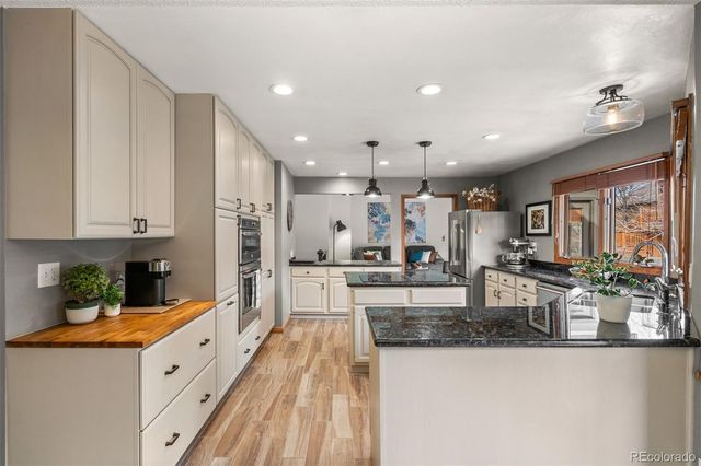 4864 S Crystal Street, Aurora, CO 80015