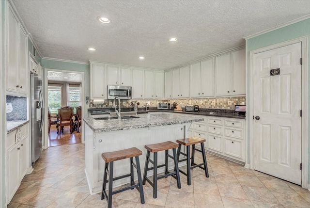 22 Winged Foot Drive, Conroe, TX 77304