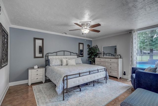 22 Winged Foot Drive, Conroe, TX 77304