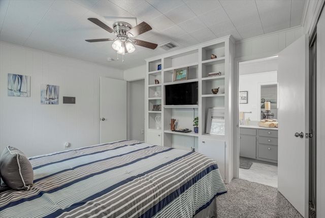 22 Winged Foot Drive, Conroe, TX 77304