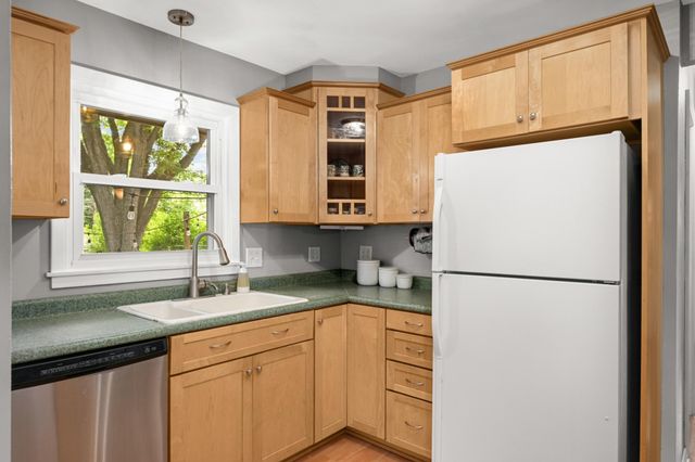 1304 Hall Avenue, West Saint Paul, MN 55118