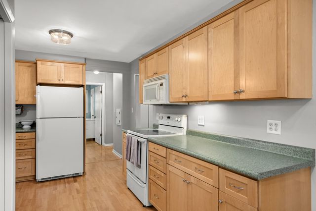 1304 Hall Avenue, West Saint Paul, MN 55118