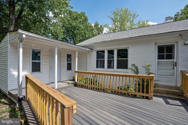 5700 COLFAX AVE, Alexandria, VA 22311