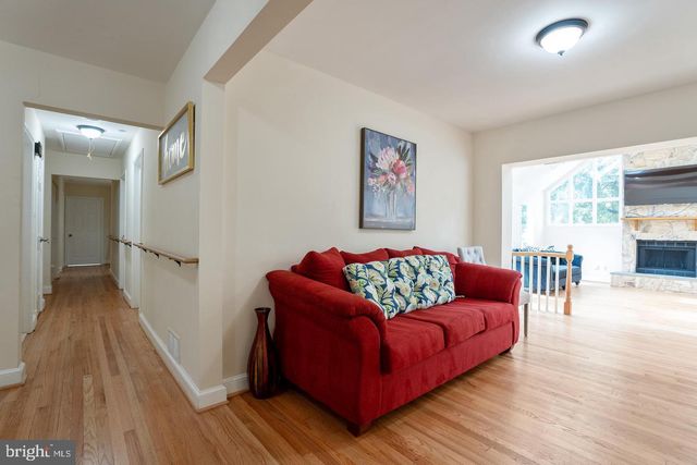 5700 COLFAX AVE, Alexandria, VA 22311