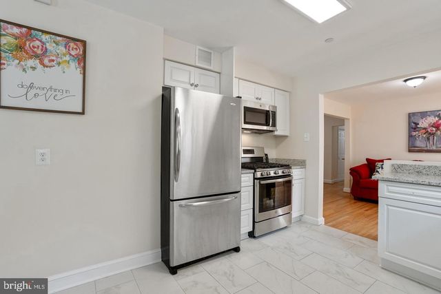 5700 COLFAX AVE, Alexandria, VA 22311