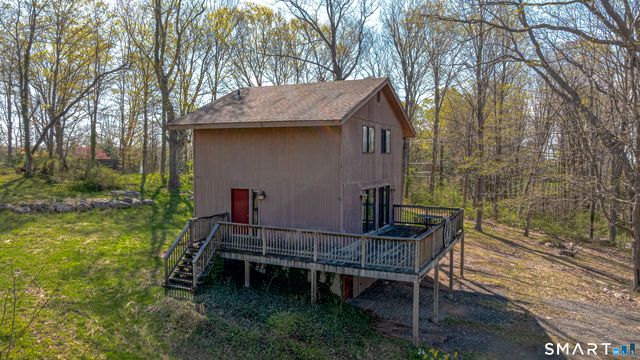 737 Leetes Island Road, Guilford, CT 06437