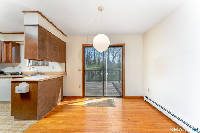 737 Leetes Island Road, Guilford, CT 06437