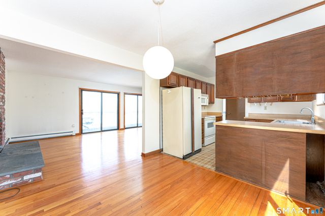 737 Leetes Island Road, Guilford, CT 06437