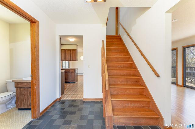 737 Leetes Island Road, Guilford, CT 06437