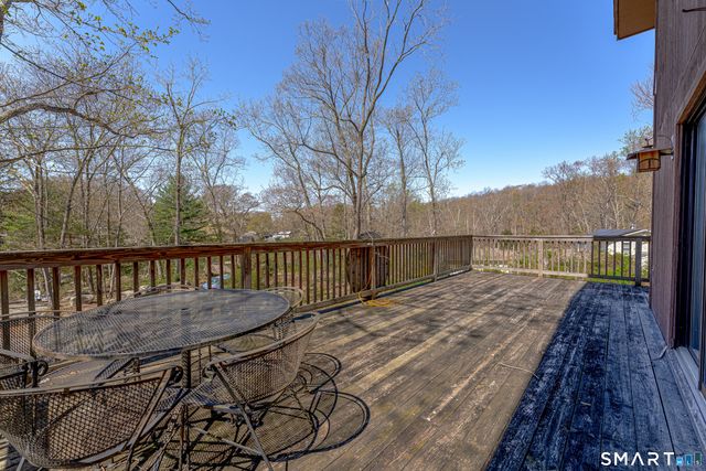 737 Leetes Island Road, Guilford, CT 06437