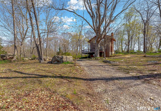 737 Leetes Island Road, Guilford, CT 06437