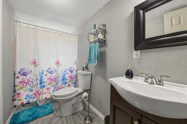 17045 NW 128TH TERRACE, Reddick, FL 32686