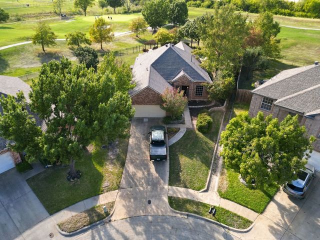 10717 Wolfcreek Lane, Rowlett, TX 75089
