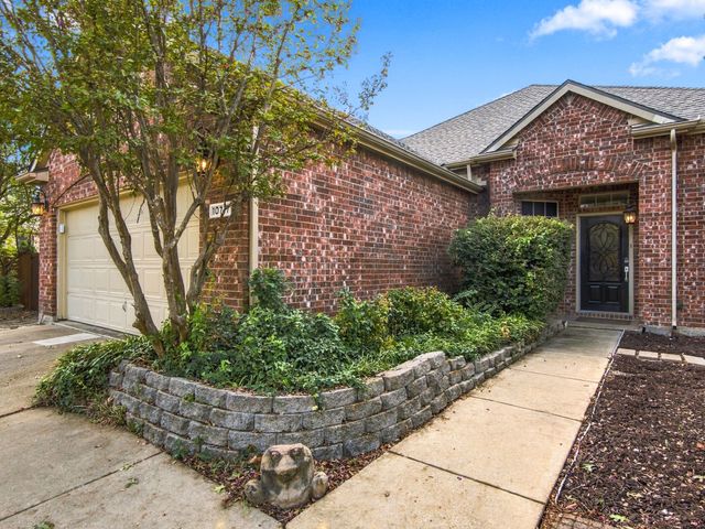 10717 Wolfcreek Lane, Rowlett, TX 75089