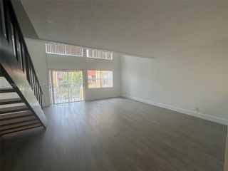 18111 NW 68th Ave H204, Hialeah, FL 33015