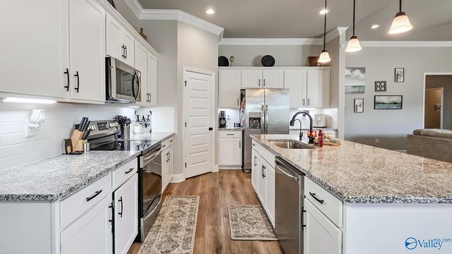 24024 Quints Drive, Athens, AL 35613