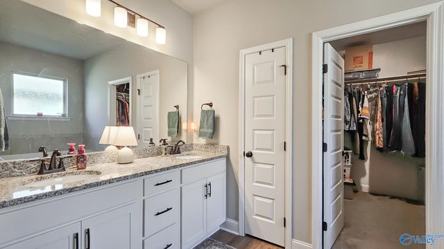 24024 Quints Drive, Athens, AL 35613