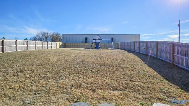 24024 Quints Drive, Athens, AL 35613