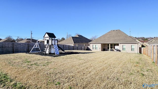 24024 Quints Drive, Athens, AL 35613