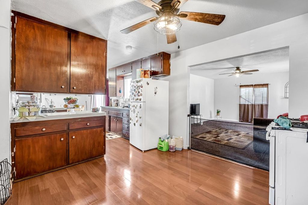 Image 14 of property listing at 22080 W Nevada Avenue, San Joaquin, CA 93660