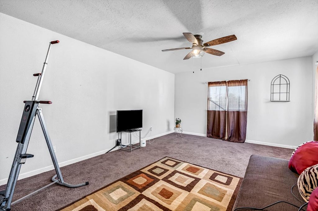 Image 15 of property listing at 22080 W Nevada Avenue, San Joaquin, CA 93660