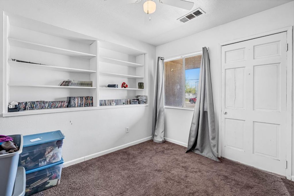 Image 17 of property listing at 22080 W Nevada Avenue, San Joaquin, CA 93660