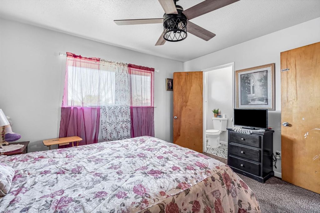 Image 21 of property listing at 22080 W Nevada Avenue, San Joaquin, CA 93660