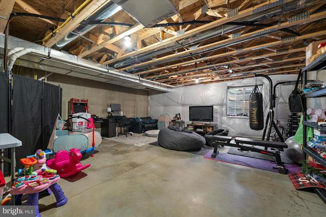 64 SUGAR MAPLE RD, Barto, PA 19504